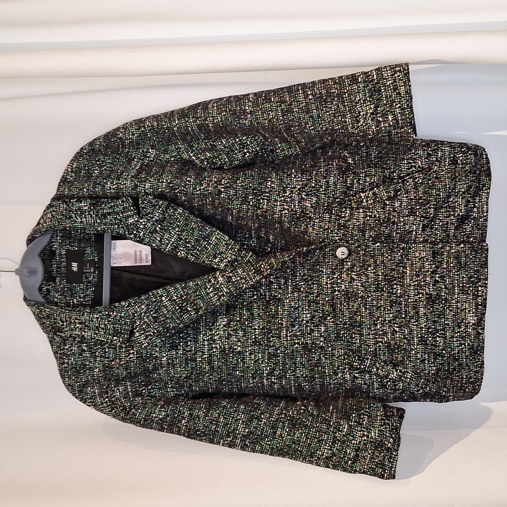 H & M oversized Woven blazer size 4 NWT